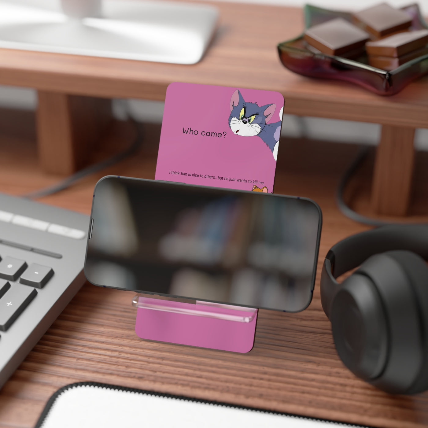 Tom & Jerry Phone Stand - Cute Cartoon Desk Holder - Picknmore